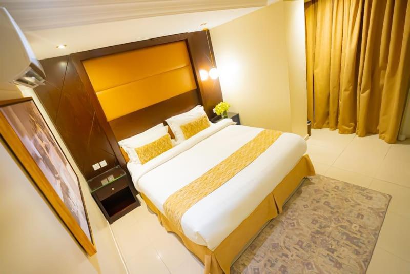 Al Muhaidb Palastine - Jeddah Ngoại thất bức ảnh